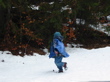 Plaisir de marcher dans la neige.