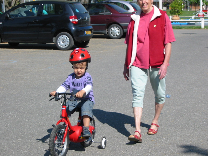 Aurélien fait du vélo
