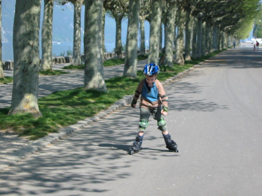 Alexis fait du roller !