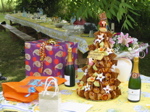 Cadeaux et pièce montée