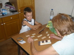 Dominos avec Maryse.