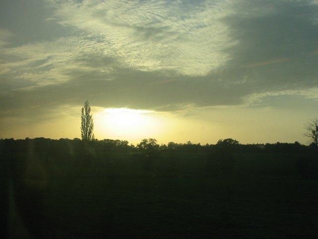 Coucher de soleil depuis le train. - 1