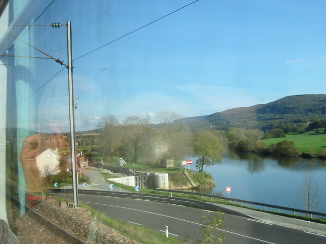 Bords du Doubs depuis le train. - 28